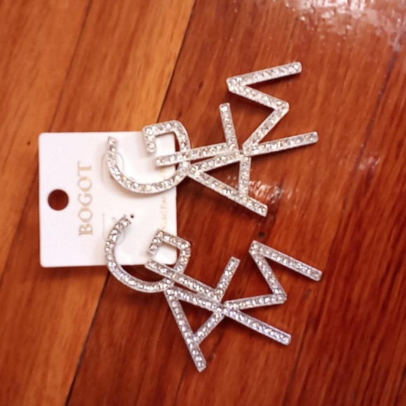 ๐ 3 for $35 ๐ Earrings Glam Rhinestone - Picture 8 of 8